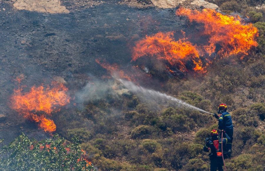 Forest fires near Athens force evacuation due to intense heat and strong winds – Xinhua