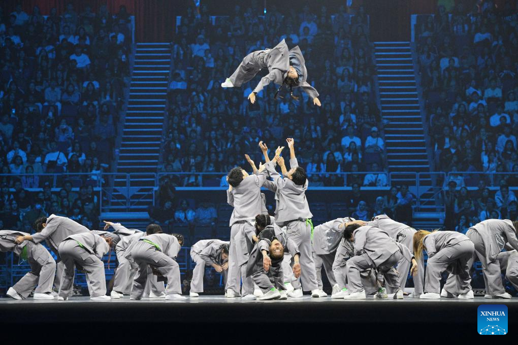 Highlights of the 11th Singapore Super 24 Dance Competition – Xinhua