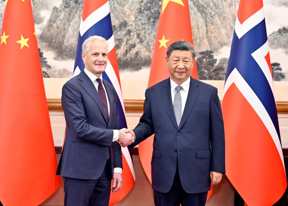 Xi Jinping meets Norwegian PM-Xinhua