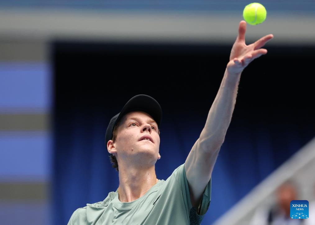 Highlights of men's singles second round match at 2024 China Open