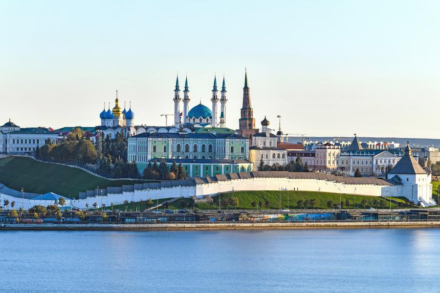 This photo taken on Sept. 23, 2024 shows the scenery near the Kazan Kremlin in Kazan, Russia. (Xinhua/Cao Yang)