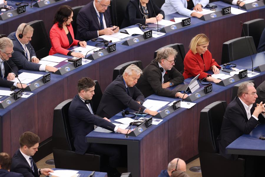 European Parliament approves new European Commission-Xinhua