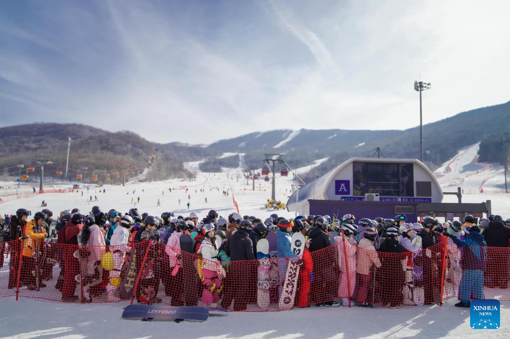 China sees booming cultural and tourism consumption during Spring Festival