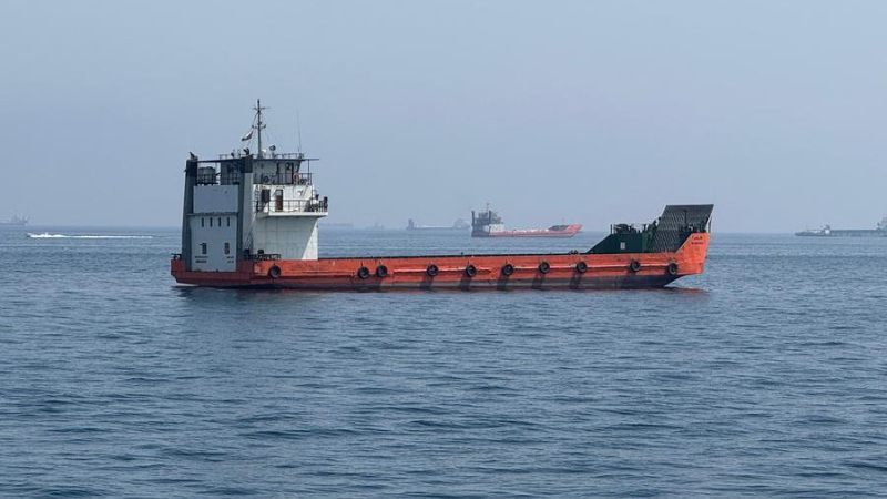 Iran Closes Strait of Hormuz to All Vessels After Clashes With U.S. Forces