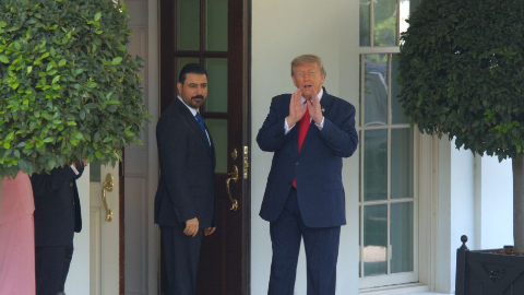 Trump Replaces Planned 20 Percent Strait of Hormuz Fee with Gulf Investment Deals