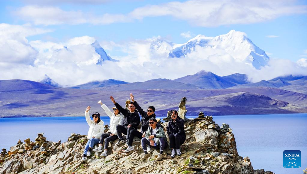 Tuiwa Charming view of Puma Yumco Lake in Tibet -Xinhua