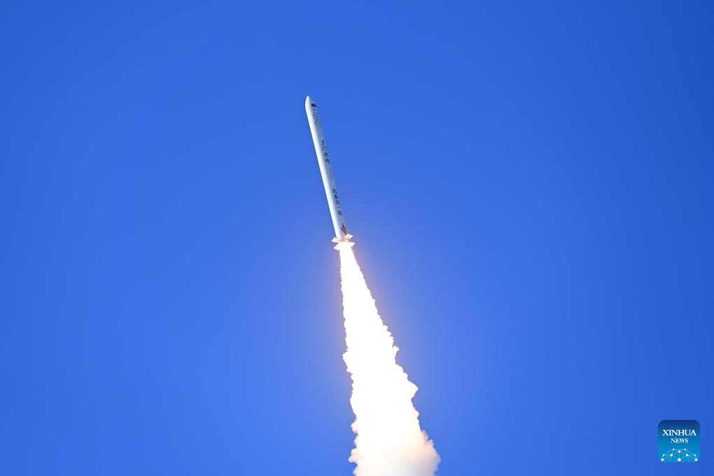 China launches commercial carrier rocket-Xinhua