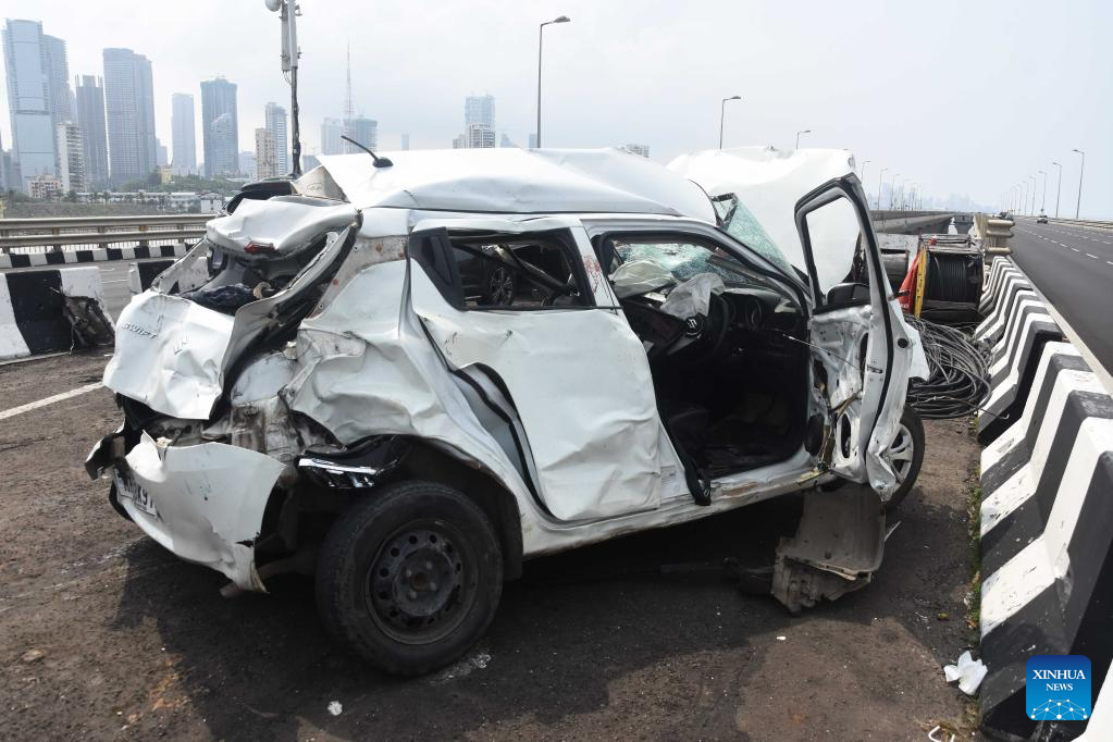 5 dead, 8 injured in car accident at India's sea-link in Mumbai-Xinhua