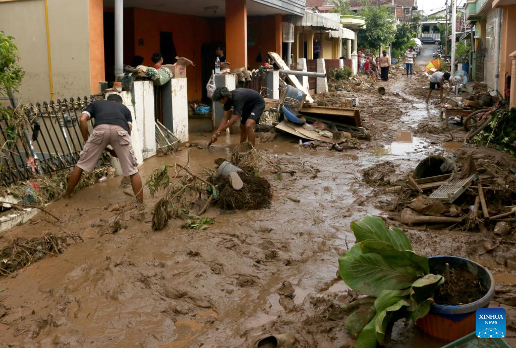 Aftermath of flash flood in Tambakaji, Indonesia-Xinhua