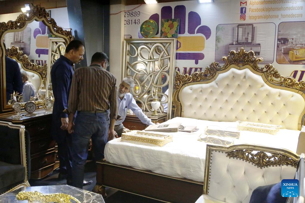 Threeday furniture and living expo ends in KarachiXinhua