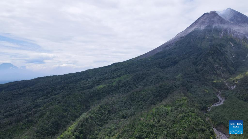 In pics: Mount Merapi in Yogyakarta, Indonesia-Xinhua