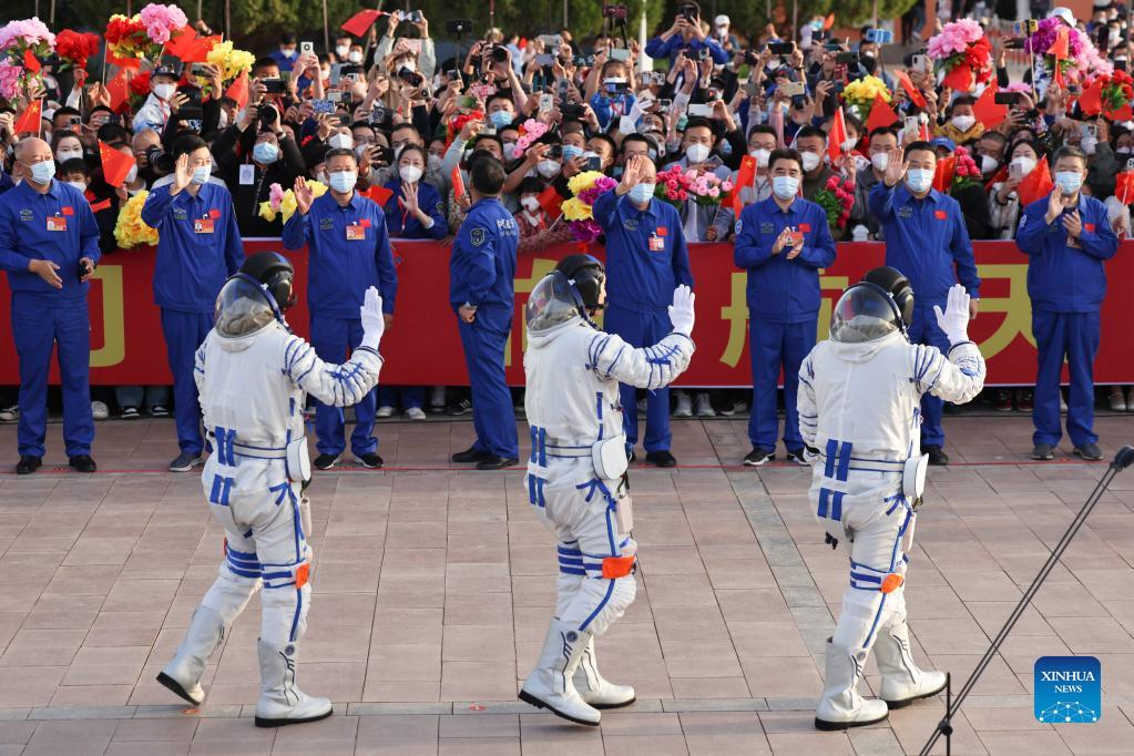 See-off Ceremony Held For Chinese Astronauts Of Shenzhou-16 Mission-Xinhua