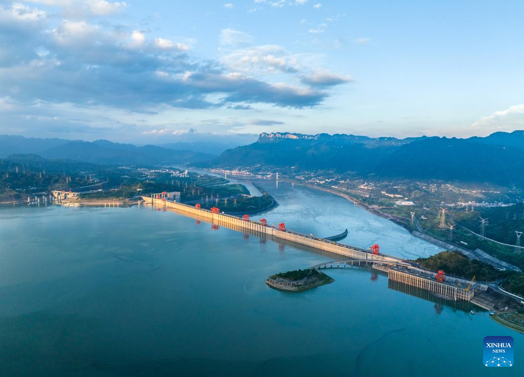 Three Gorges hydropower station generates over 1.6 trln kWh of ...