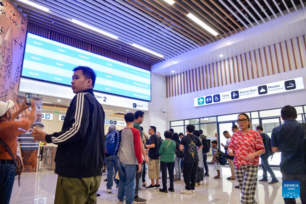 Jakarta-Bandung HSR Aims To Serve 31,000 Passengers Per Day In 2024-Xinhua