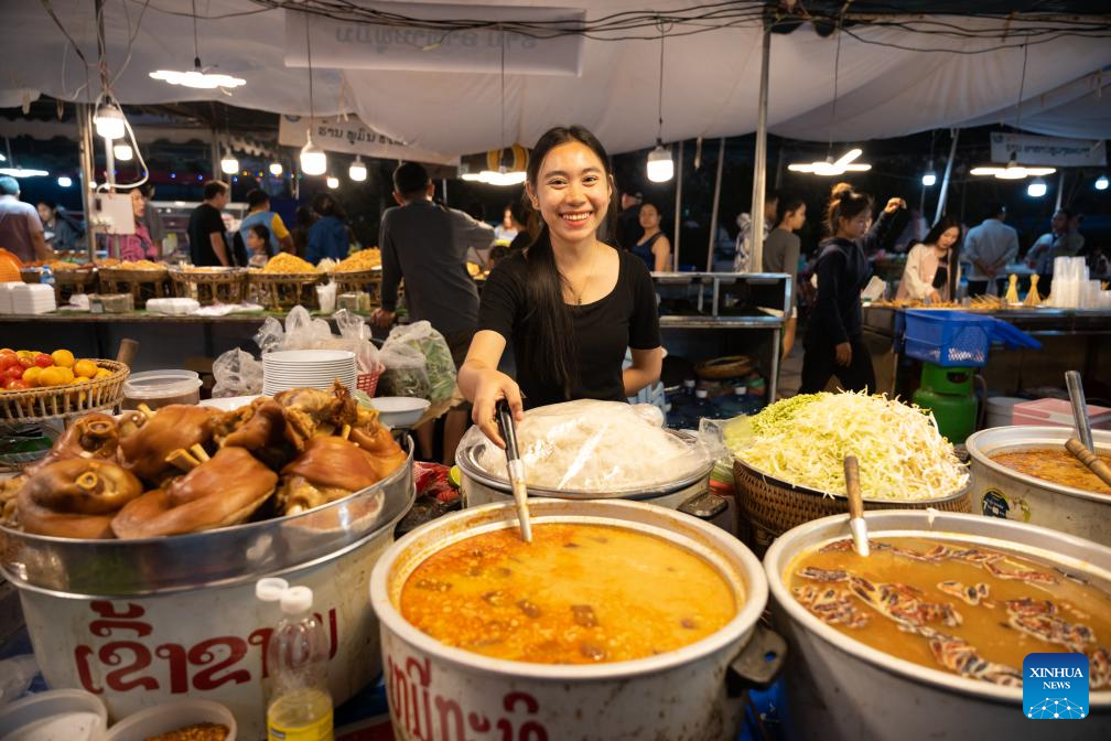 Annual Lao Food Festival held in VientianeXinhua