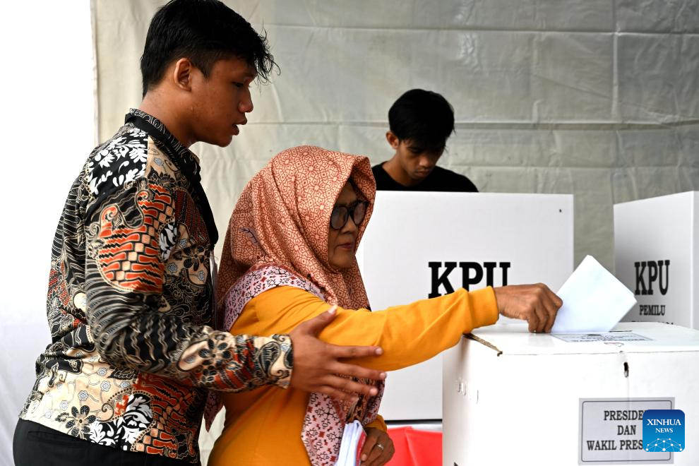 Voting for Indonesia's general elections concludes, counting starts-Xinhua