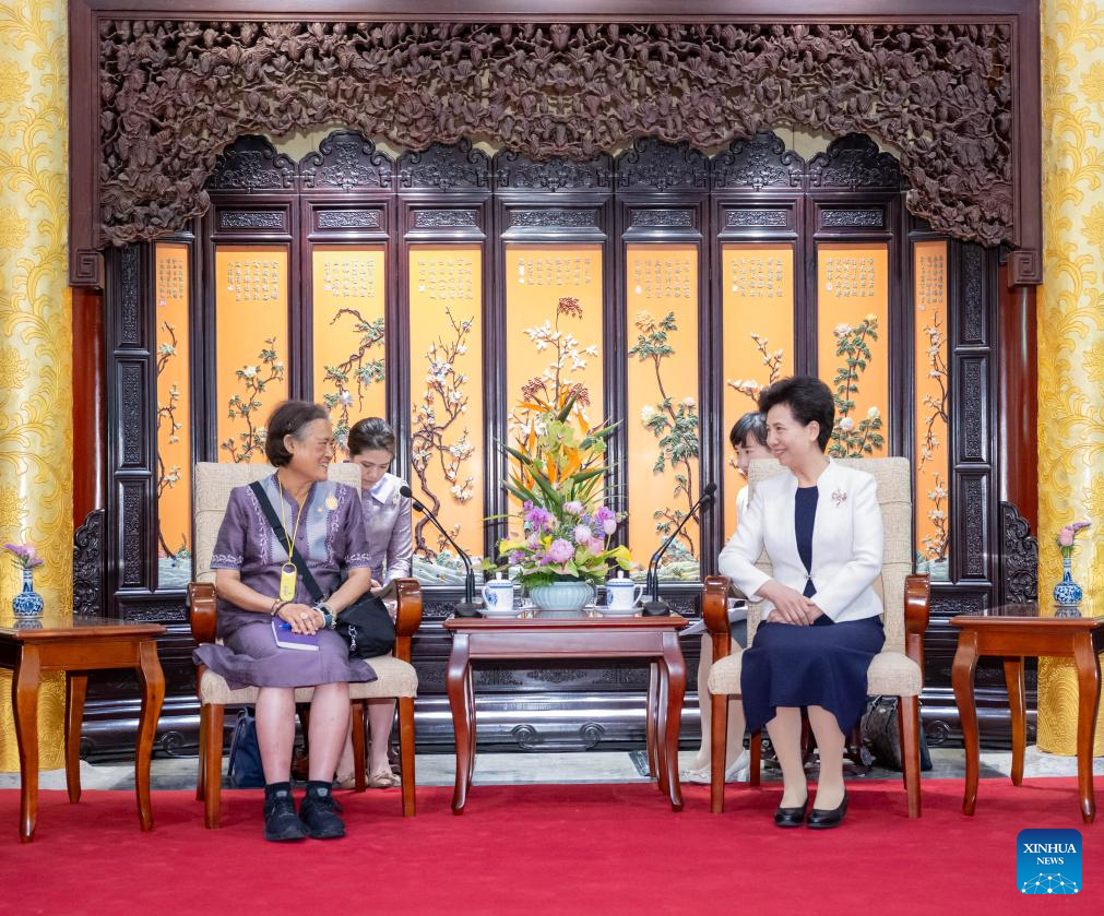 Chinese state councilor meets Thai Princess Sirindhorn