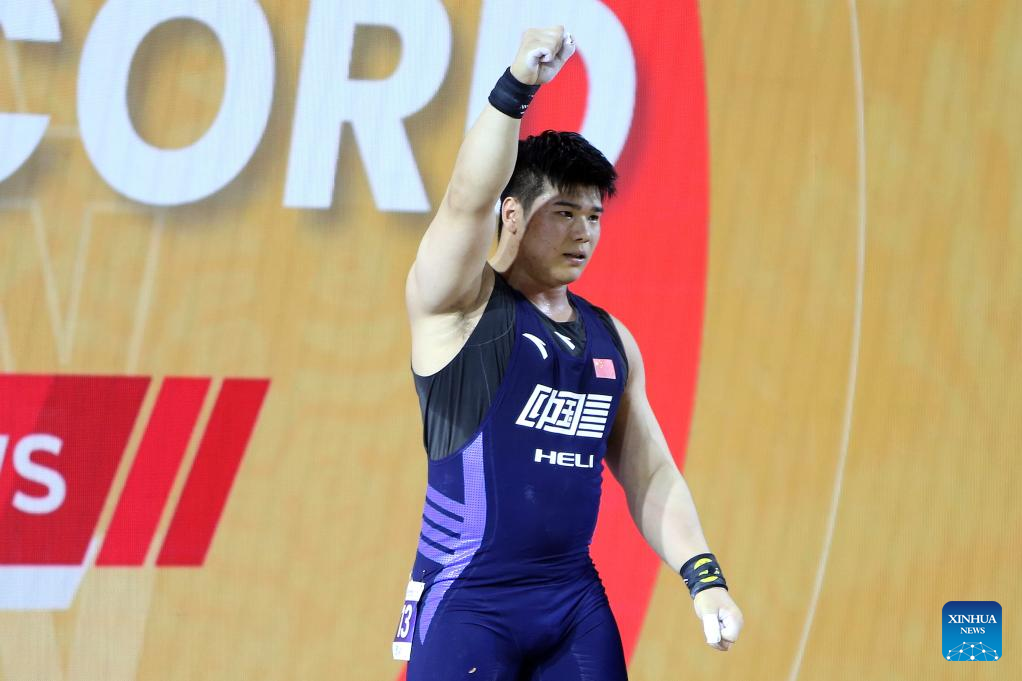 China's Liu Huanhua Refreshes Men's 102kg World Records At IWF World ...