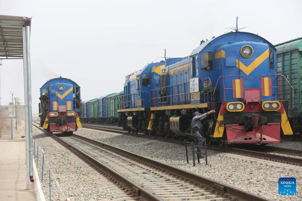 Feature: Railway freight shipment transforms Afghan border town into ...