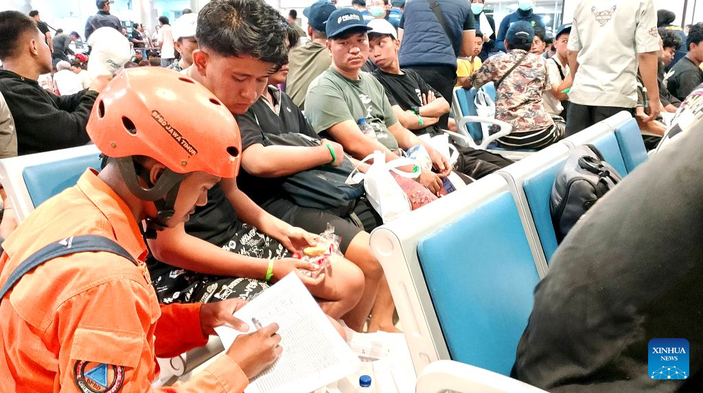 5 dead, 41 missing after vessel catches fire in Indonesia's Java Sea-Xinhua
