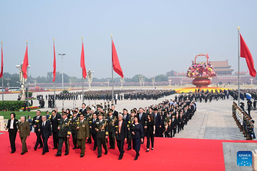 Beijing Holds Ceremony To Mark Martyrs' Day-Xinhua