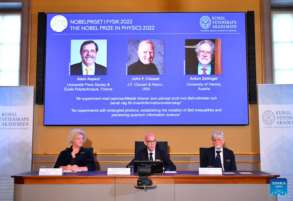 Physicists from US, France, Austria share Nobel Prize for work on quantum  science