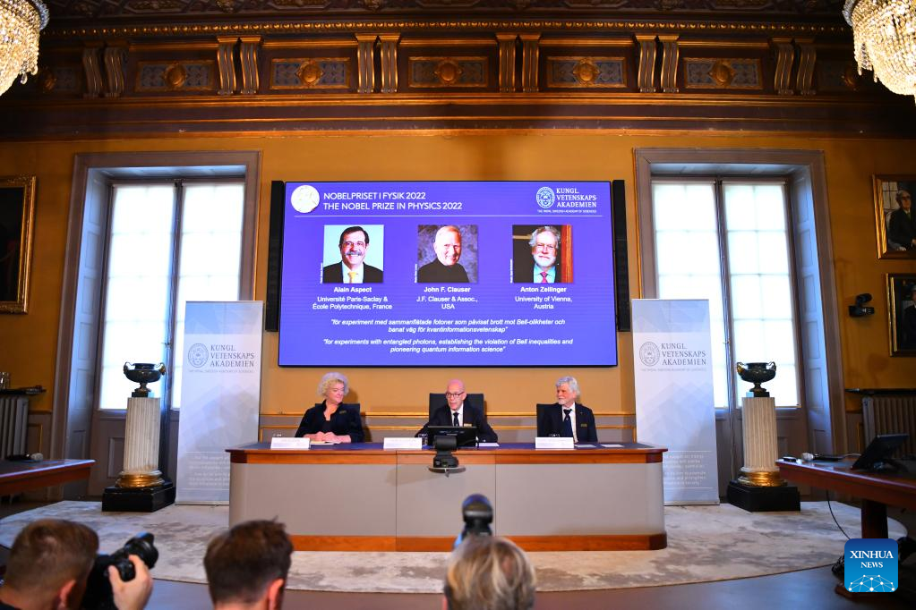 Physicists from US, France, Austria share Nobel Prize for work on quantum  science