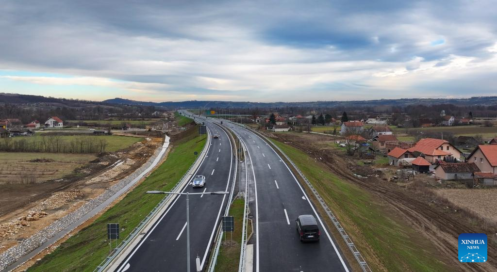 Србија отвара деоницу од 12 км аутопута Синхуа који је изградила Кина