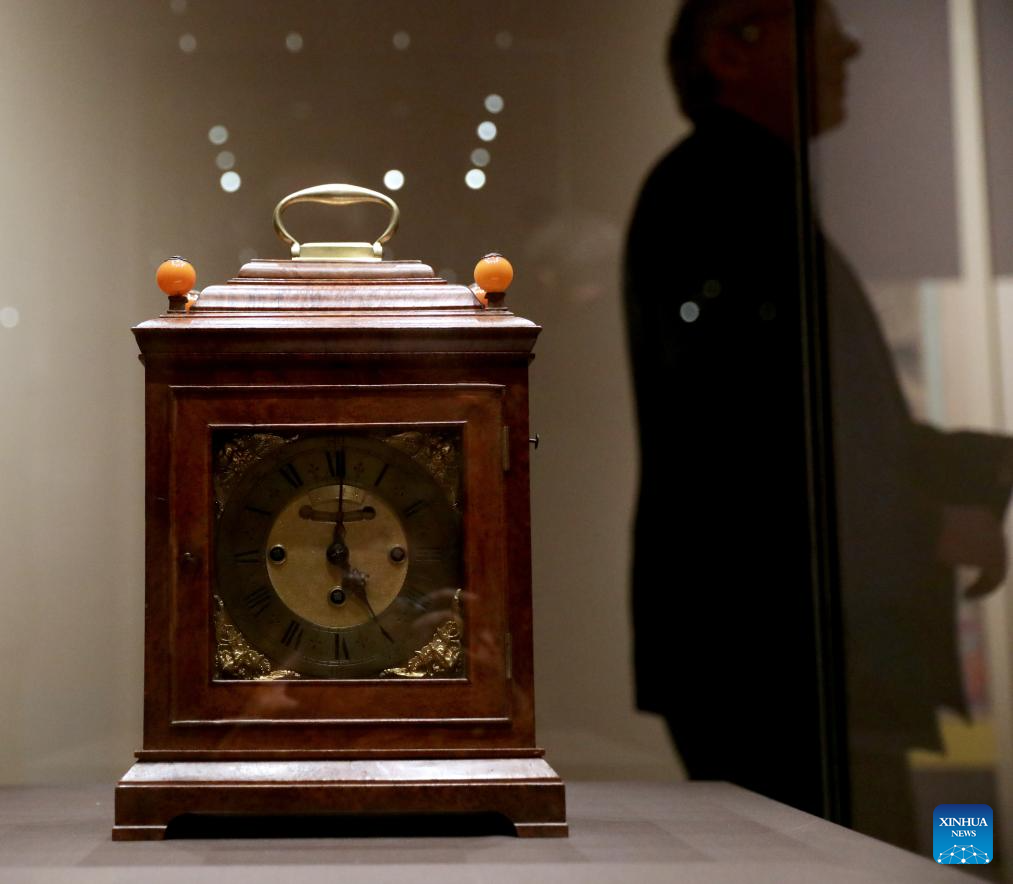 Antique clocks from China's Palace Museum on exhibition in London