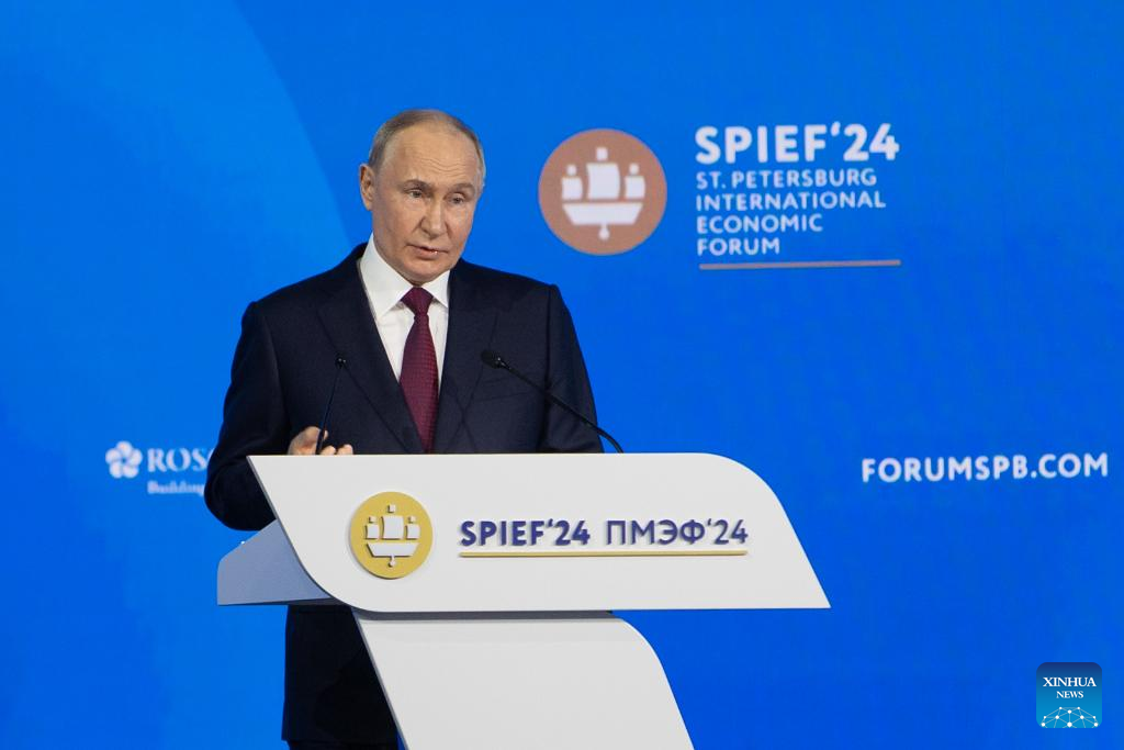 Путин — Синьхуа: Российская экономика становится сильнее и гибче на фоне глобальных изменений и возникновения многополярного мира