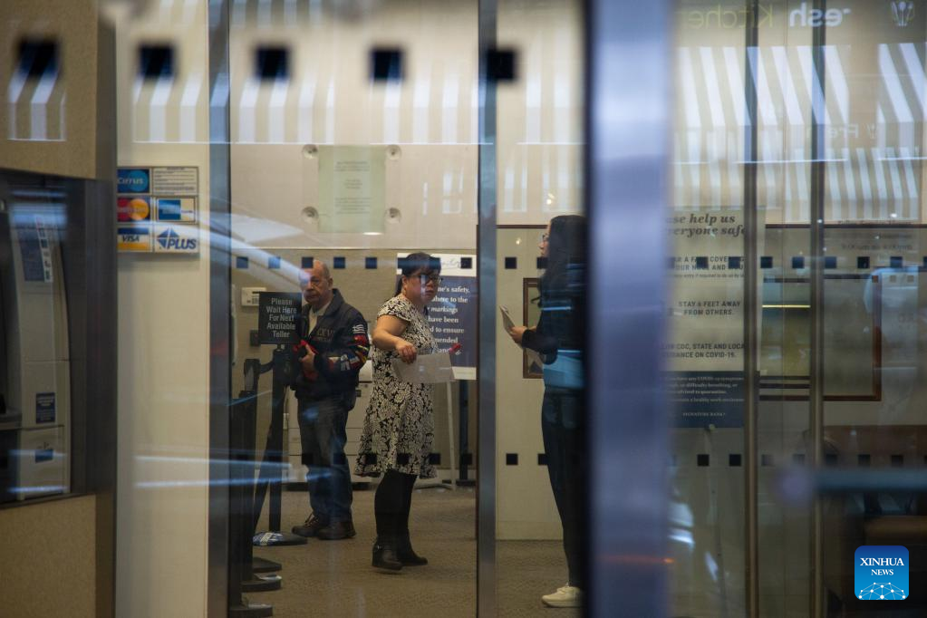 U.S. regulators close New York's Signature Bank following Silicon