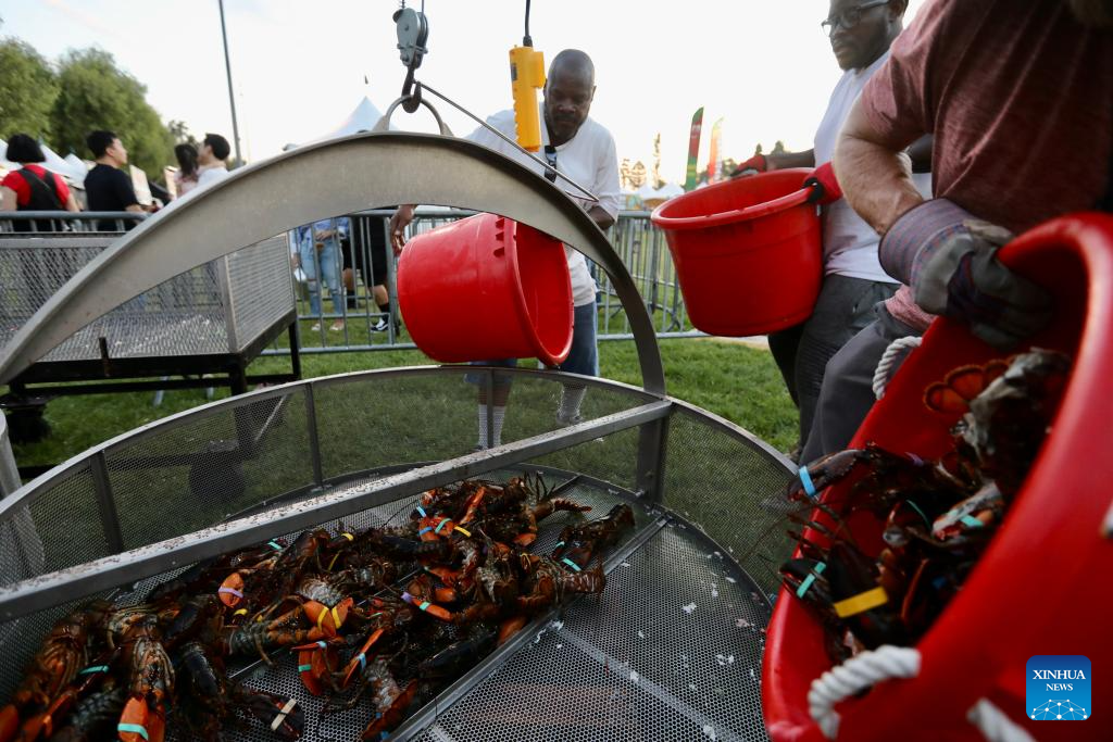Original Lobster Festival held in Fountain Valley, CaliforniaXinhua