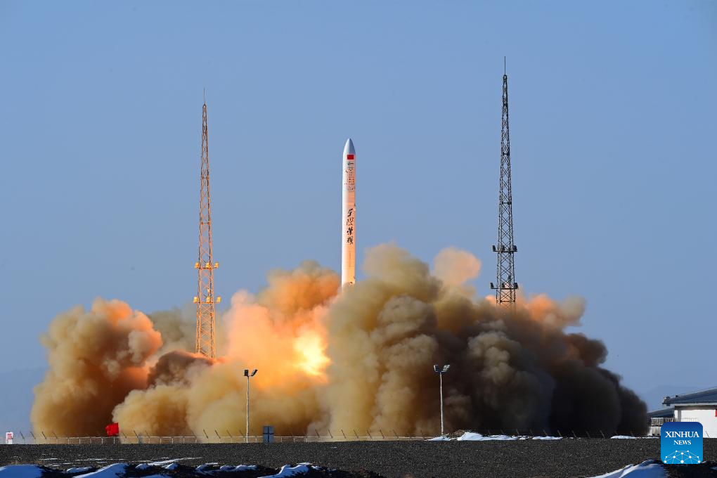 China launches commercial carrier rocket-Xinhua