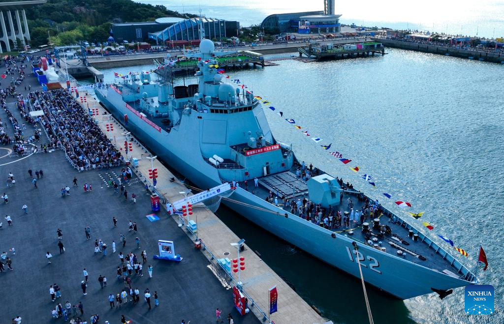 Chinese naval ships open to public tours during National Day holidayXinhua