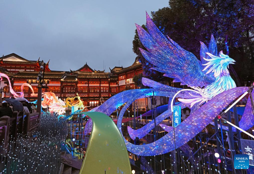 Yuyuan Garden Lantern Festival opens in Shanghai-Xinhua